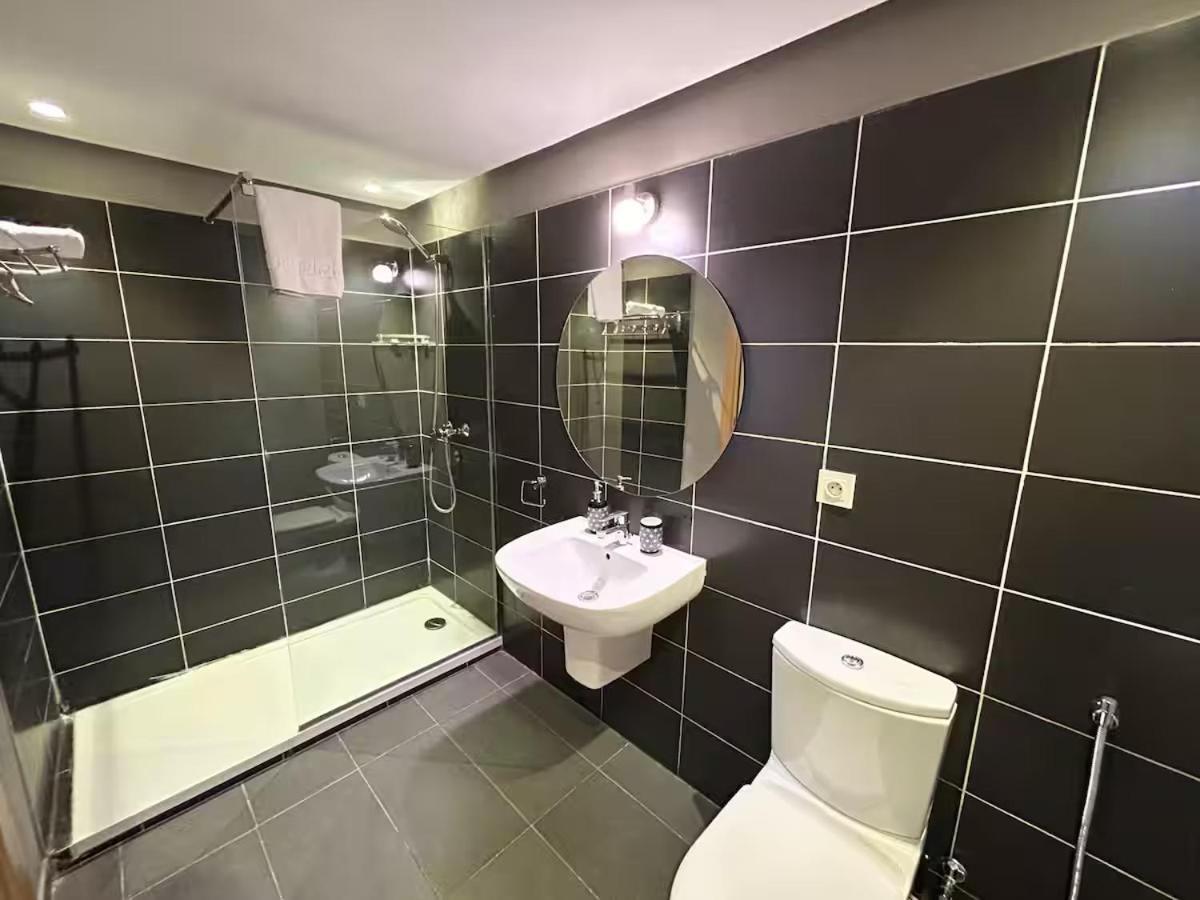 Charming 2 Bedrooms - Train Station Downtown Tangier Bagian luar foto